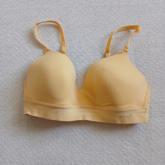 PINK ♡ wear everywhere wireless lightly lined bra - Picture 1 of 9